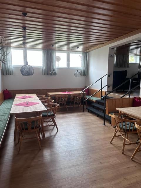Appartement Doris Mit Hallenbad Und Sauna By Monicare Seefeld in Tirol Eksteriør billede